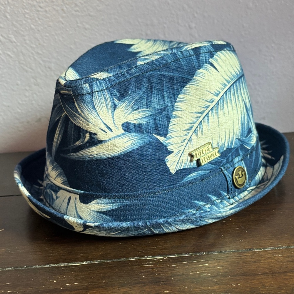 New Goorin Life of Leisure Blue & White Tropical Leaf Fedora Hat Size Medium